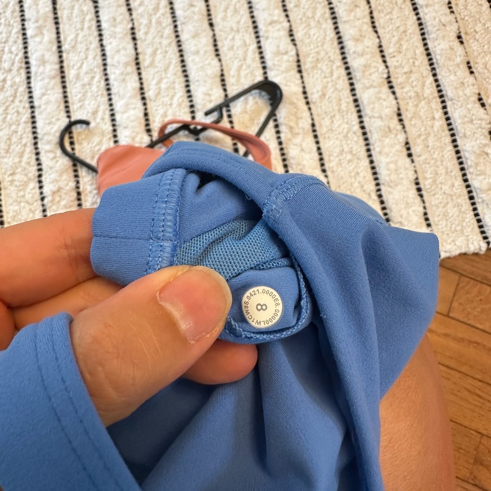 Lululemon align tank - Picture 3 of 4